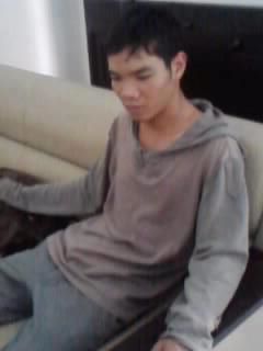 Quoc Anh after being beaten. 